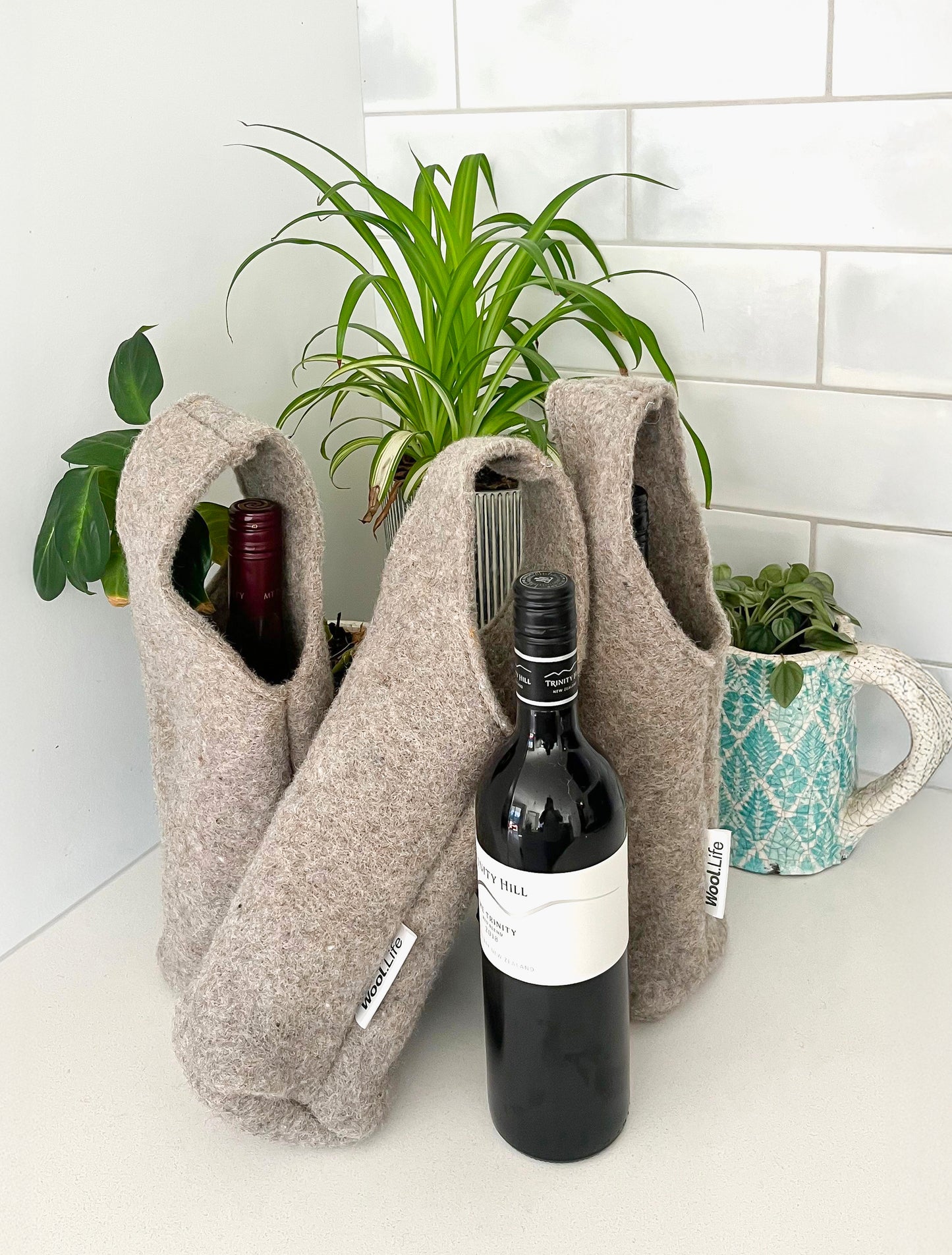 100% NZ Recycled Wool Wine Carry Bags