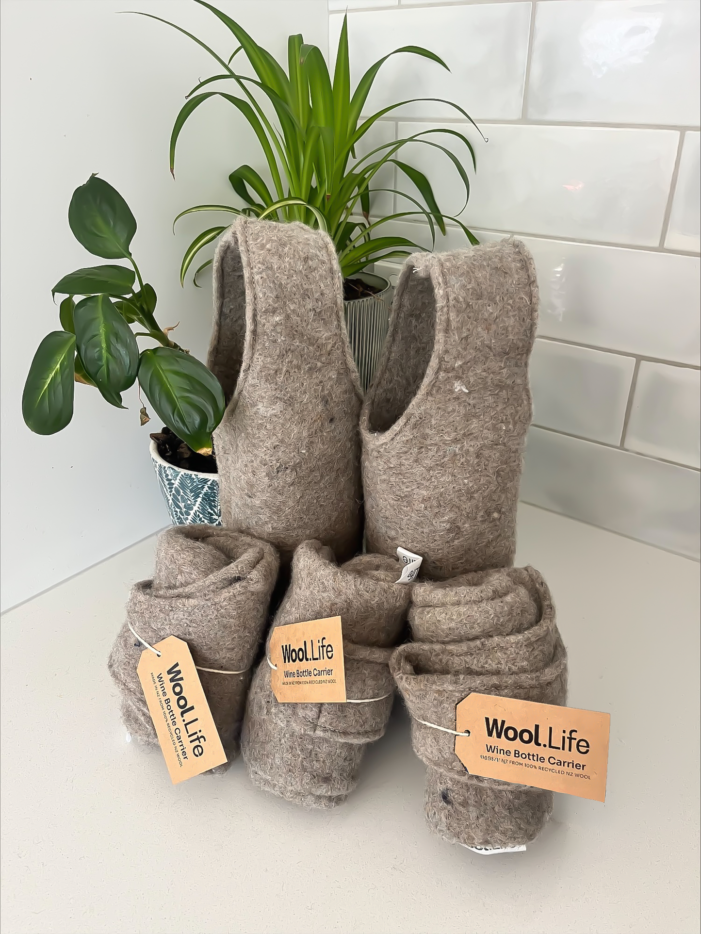 100% NZ Recycled Wool Wine Carry Bags